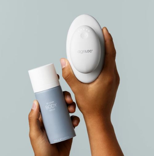 ageLOC WellSpa iO Gerät und ageLOC Body Serum