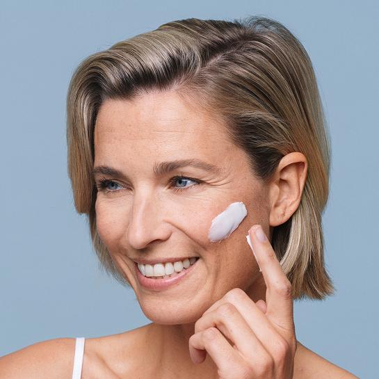 ageLOC {{869ec57dd14929a68e3369c802f25c03}crème riche amplifiante