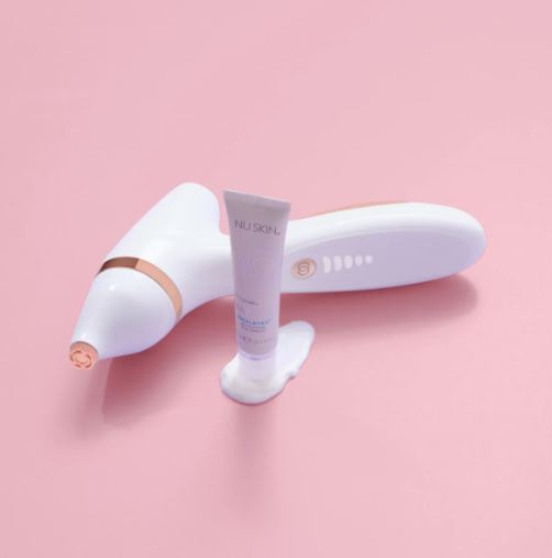 lumispa io mit accent io augenaufsatz in rose gold und ideal eyes augencreme